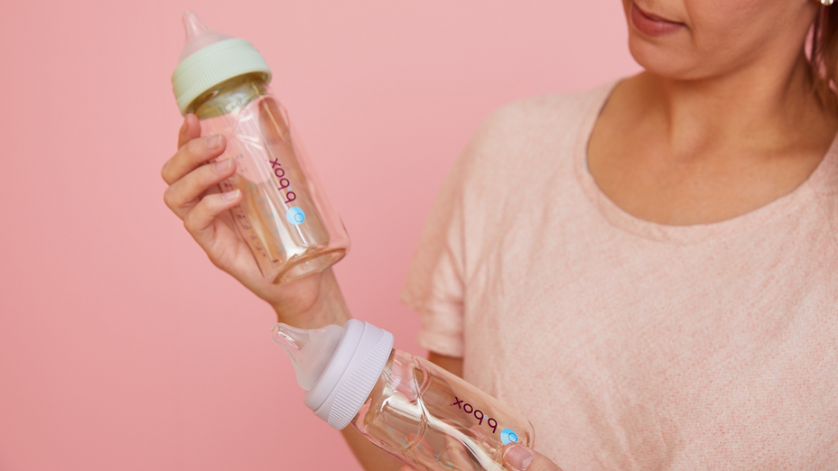 What is the Best Baby Bottle: Plastic or Glass?