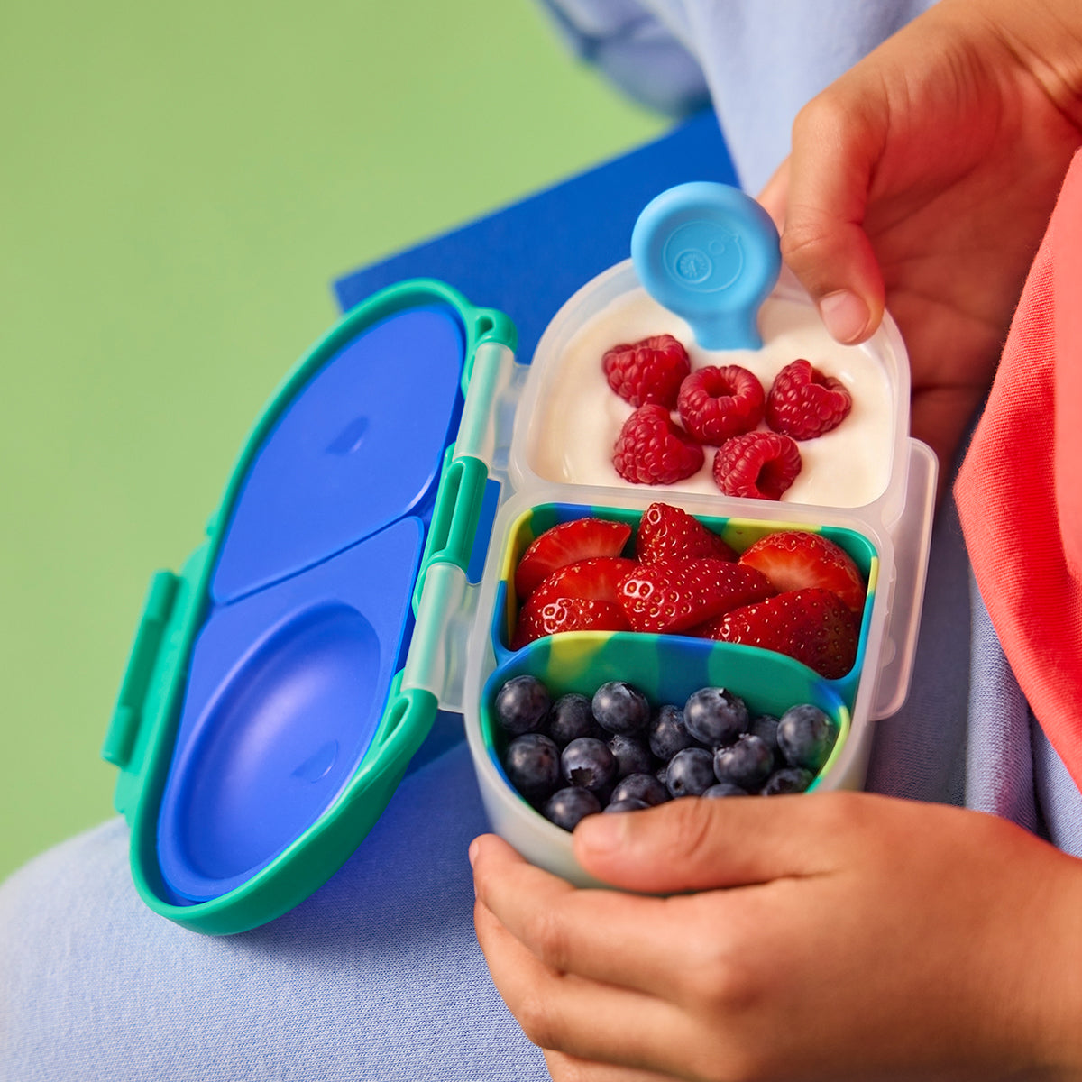 silicone bento buddy - snack - electric jungle