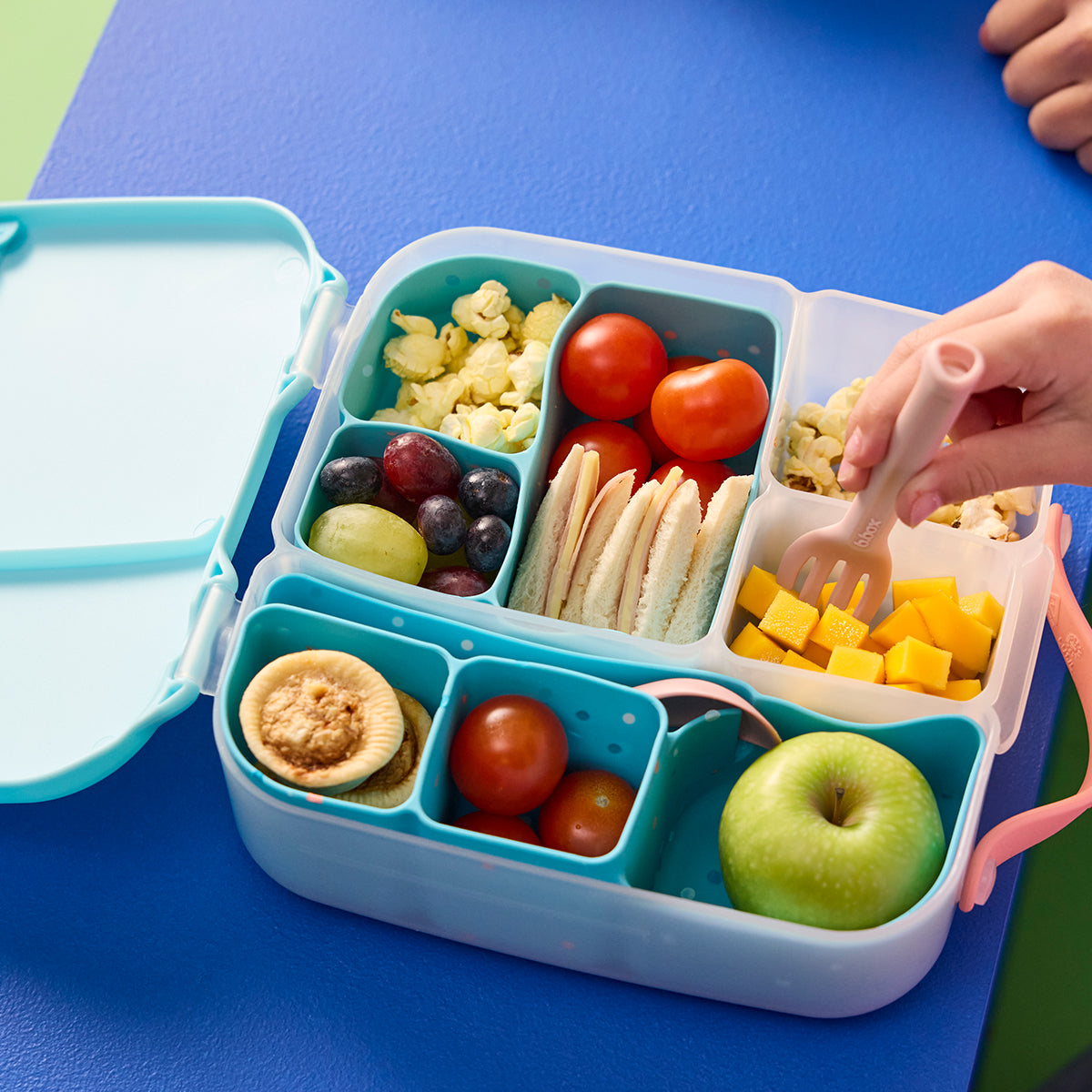 silicone bento buddy - lunchbox - confetti