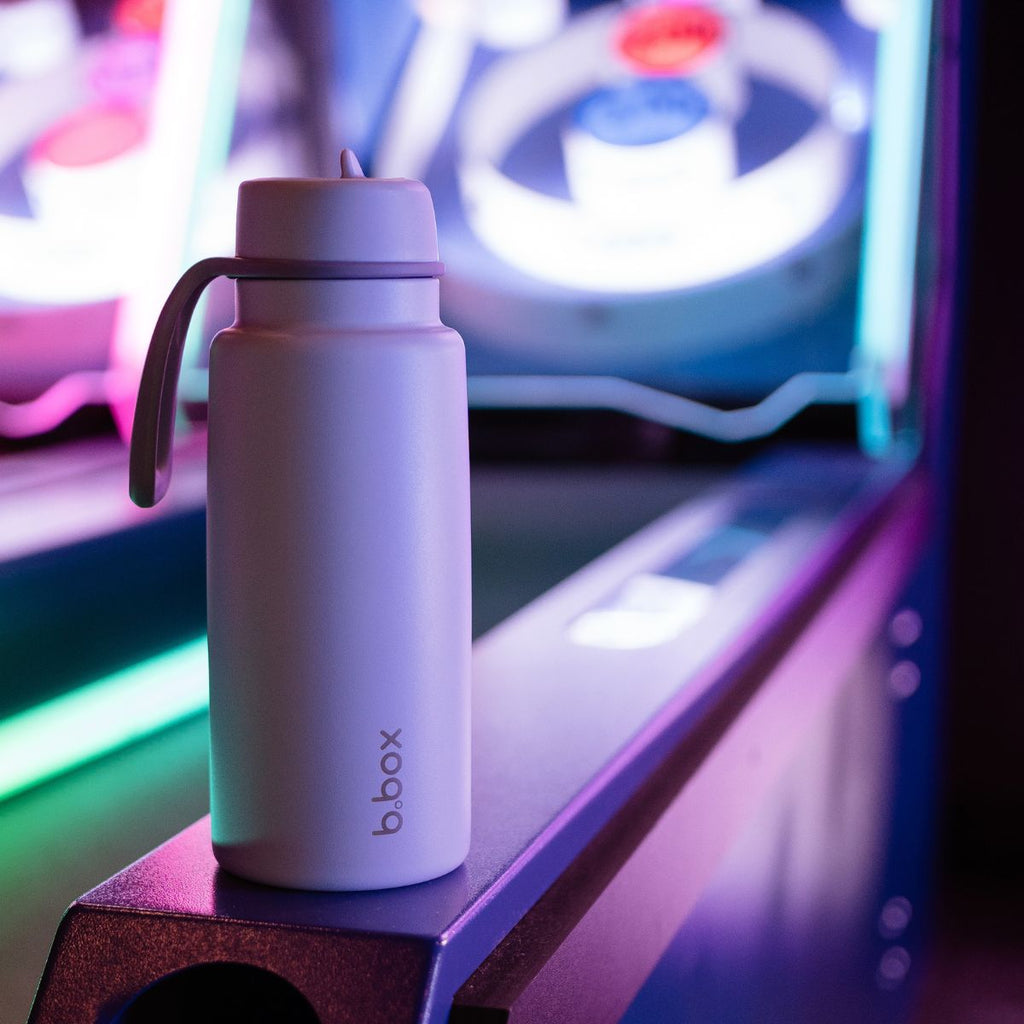 insulated flip top 1L bottle - lilac love