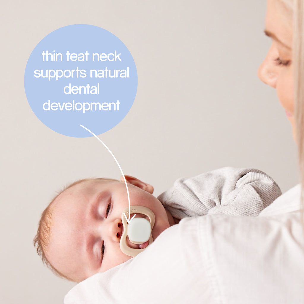 glow soother duo latex - sky + sage