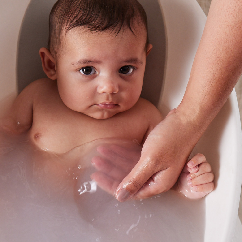 child with soothe - 350ml soap free mineral soak - b.box for kids