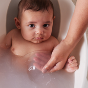 child with soothe - 350ml soap free mineral soak - b.box for kids