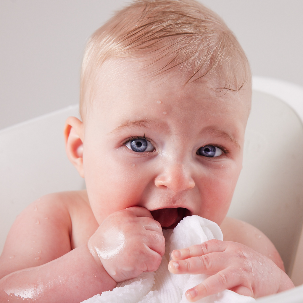 child with soothe - 350ml soap free mineral soak - b.box for kids