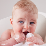 child with soothe - 350ml soap free mineral soak - b.box for kids