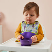 child with silicone first feeding set - passion splash - b.box for kids